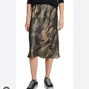 ATM CAMOUFLAGE skirt with elastic waist